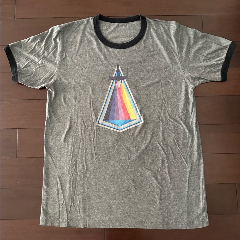 RARE STAR WARS - Not Sold in Stores Science & Star Wars Grey Ringer Tee, Size M